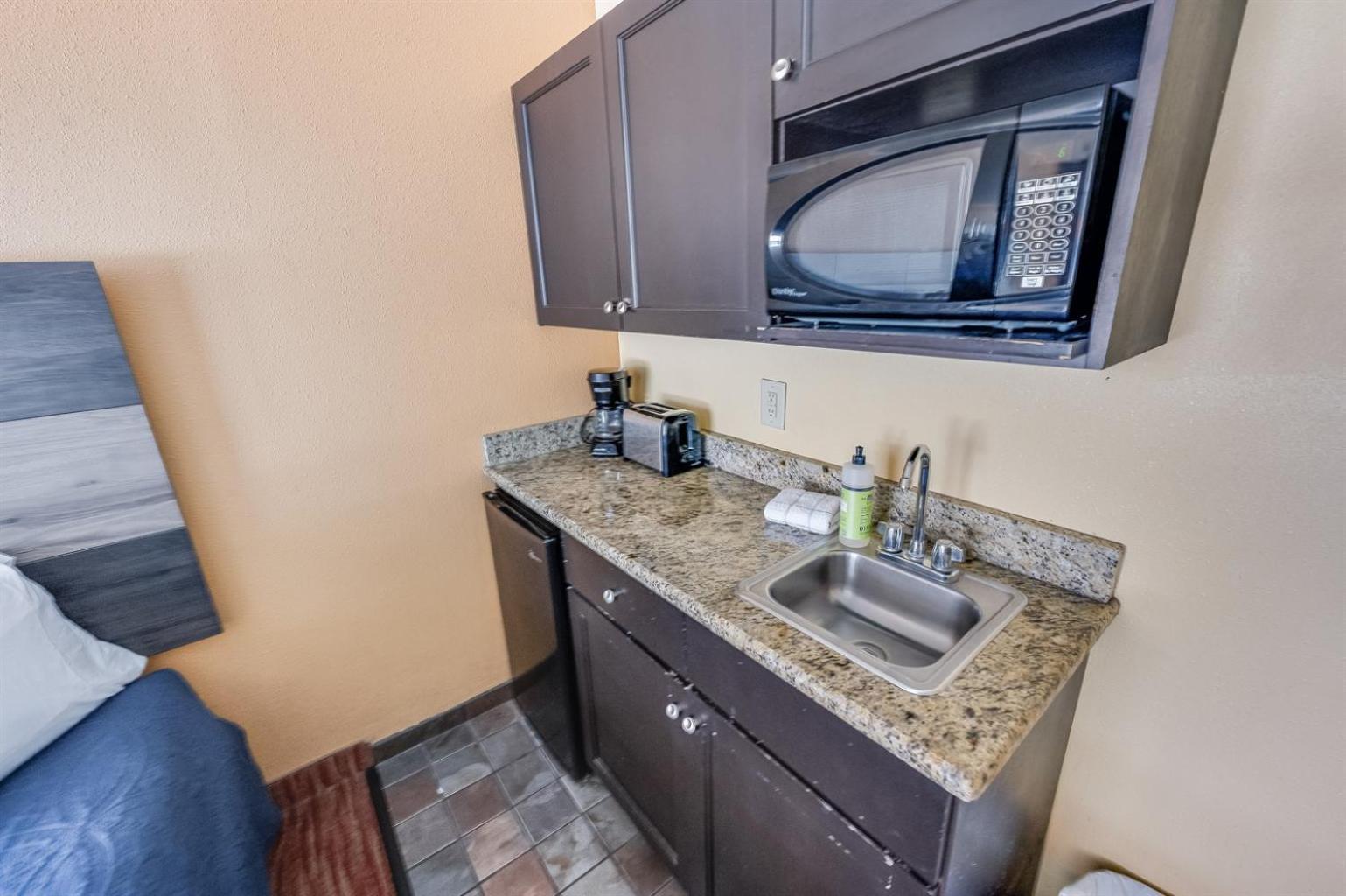 Remodeled Condo, Waterpark View At Landmark Resort Myrtle Beach Exterior photo